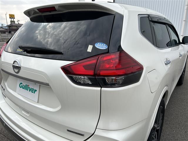 エクストレイル オーテック　ハイブリッド　ｉパッケージ　純正ワイドナビ　衝突軽減ブレーキ　パワーシート　ＬＥＤヘッドライト　レーダークルーズコントロール　アラウンドビューモニター　シートヒーター　電動リアゲート　ＥＴＣ　ドライブレコーダー　コーナーセンサー（39枚目）