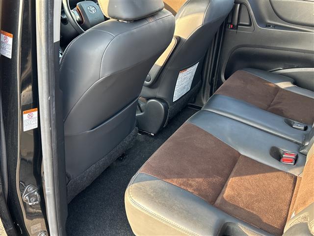 シエンタ Ｇ　クエロ　純正ナビ　衝突軽減ブレーキ　両側パワースライドドア　ＬＥＤヘッドライト　コーナーセンサー　バックカメラ　ＥＴＣ　スマートキー　フルセグＴＶ　横滑り防止装置　レーンキープアシスト　エアバッグＷ＋サイド（24枚目）