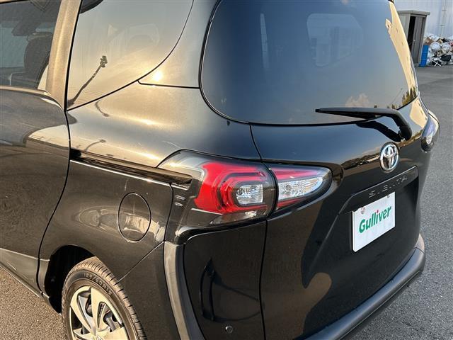 シエンタ Ｇ　クエロ　純正ナビ　衝突軽減ブレーキ　両側パワースライドドア　ＬＥＤヘッドライト　コーナーセンサー　バックカメラ　ＥＴＣ　スマートキー　フルセグＴＶ　横滑り防止装置　レーンキープアシスト　エアバッグＷ＋サイド（42枚目）