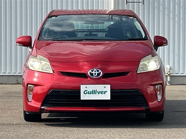 プリウス Ｓ　純正ナビ　フルセグ　スマートキー　ドライブレコーダー　フロアマット　Ｂｌｕｅｔｏｏｔｈ　オートライト　プッシュスタート　カーテンエアバック　スペアキー　保証書　取扱説明書（31枚目）