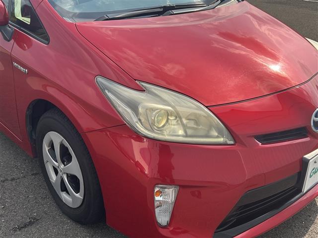 プリウス Ｓ　純正ナビ　フルセグ　スマートキー　ドライブレコーダー　フロアマット　Ｂｌｕｅｔｏｏｔｈ　オートライト　プッシュスタート　カーテンエアバック　スペアキー　保証書　取扱説明書（40枚目）