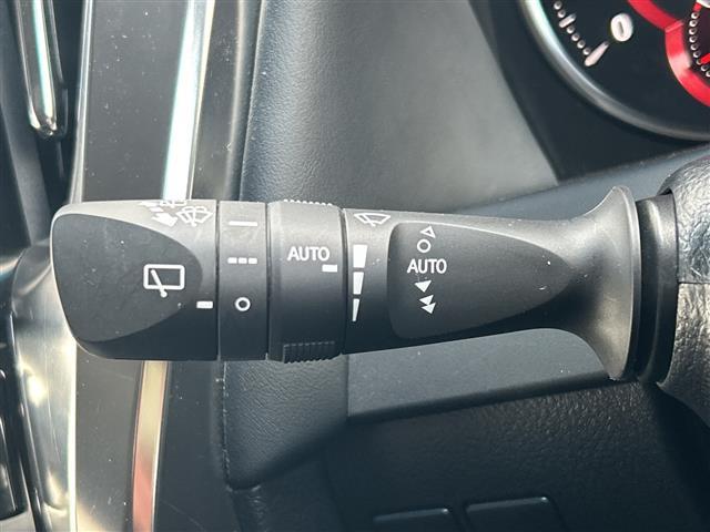 ヴェルファイア 2.5Z Gエディション 純正ナビ レザーシート ドライブレコーダー クルーズコントロール 両側パワースライドドア 純正18インチAW ETC LED ベンチレーション パワーシート シートメモリー バックカメラ(9枚目)