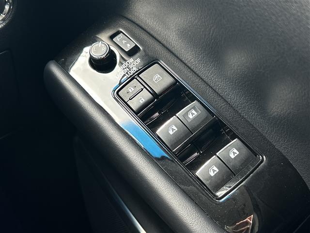ヴェルファイア 2.5Z Gエディション 純正ナビ レザーシート ドライブレコーダー クルーズコントロール 両側パワースライドドア 純正18インチAW ETC LED ベンチレーション パワーシート シートメモリー バックカメラ(15枚目)