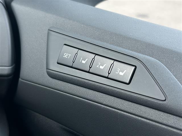 ヴェルファイア 2.5Z Gエディション 純正ナビ レザーシート ドライブレコーダー クルーズコントロール 両側パワースライドドア 純正18インチAW ETC LED ベンチレーション パワーシート シートメモリー バックカメラ(16枚目)