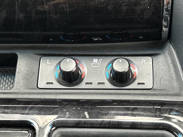 ヴェルファイア 2.5Z Gエディション 純正ナビ レザーシート ドライブレコーダー クルーズコントロール 両側パワースライドドア 純正18インチAW ETC LED ベンチレーション パワーシート シートメモリー バックカメラ(17枚目)