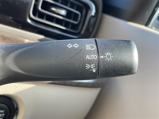 アルトラパン モード 純正ナビ 全方位 バックカメラ ドライブレコーダー ETC LED フロアマット アイドリングストップ スマートキー プッシュスタート コーナーセンサー オートライト レーンキープアシスト(9枚目)