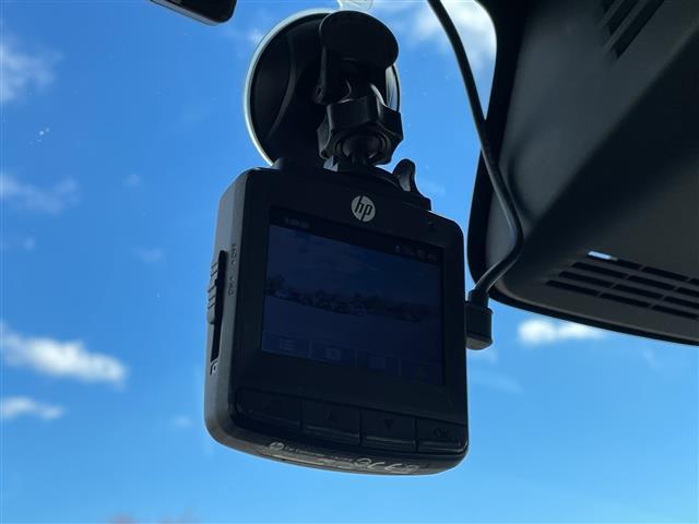 スペーシアカスタム ハイブリッドＸＳ　カロッツェリア製ナビ　デュアルセンサーブレーキサポート　Ｂｌｕｅｔｏｏｔｈ　ＴＶ　両側パワスラ　バックカメラ　ドラレコ　ステアリングスイッチ　シートヒーター　パーキングセンサー　ＬＥＤライト　ＥＴＣ（14枚目）