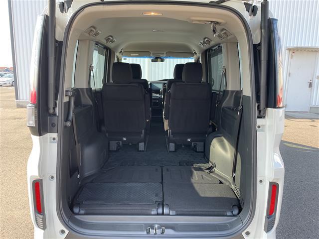 ステップワゴンスパーダ スパーダ　ホンダセンシング　純正９インチナビ　フルセグ　ＡＭ　ＦＭ　Ｂｌｕｅｔｏｏｔｈ　ＤＶＤ　ホンダセンシング　両側パワースライドドア　バックカメラ　ＥＴＣ　パドルシフト　オートＬＥＤライト　スマートキー×２（33枚目）