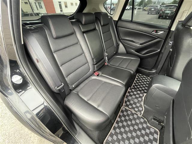 ＣＸ－５ ＸＤ　Ｌパッケージ　ワンオーナー　ＢＯＳＥプレミアムサウンドシステム　純正ディーラーＯＰナビ　トランクションコントロールシステム　クルーズコントロール　レーンキープアシスト　リアビークルモニタリングシステム　ＡＦＳ（10枚目）
