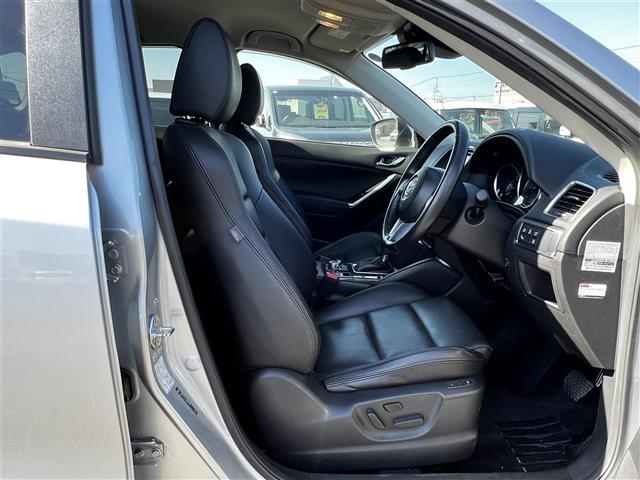 ＣＸ－５ 　ＢＯＳＥサウンドシステム　純正ＳＤナビ　衝突被害軽減ブレーキ　横滑り防止装置　レーダークルーズコントロール　レーンキープアシスト　クリアランスソナー　ブラインドスポットモニター　バックカメラ（9枚目）