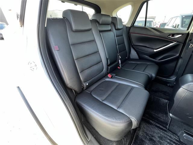 ＣＸ－５ 　ＢＯＳＥサウンドシステム　純正ＳＤナビ　衝突被害軽減ブレーキ　横滑り防止装置　レーダークルーズコントロール　レーンキープアシスト　クリアランスソナー　ブラインドスポットモニター　バックカメラ（10枚目）