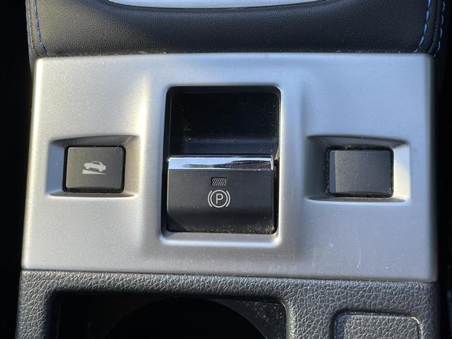 レヴォーグ 2.0GT-Sアイサイト 純正SDナビ アイサイト 衝突被害軽減ブレーキ 横滑り防止装置 レーダークルーズコントロール レーンキープアシスト ヒルアシストコントロール ブラインドスポットモニター バックカメラ サイドカメラ(24枚目)