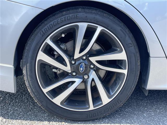 レヴォーグ 2.0GT-Sアイサイト 純正SDナビ アイサイト 衝突被害軽減ブレーキ 横滑り防止装置 レーダークルーズコントロール レーンキープアシスト ヒルアシストコントロール ブラインドスポットモニター バックカメラ サイドカメラ(41枚目)