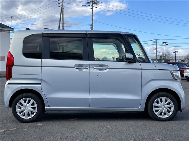 Ｎ－ＢＯＸ Ｇ・Ｌホンダセンシング　純正ディーラーＯＰナビ　ホンダセンシング　衝突被害軽減ブレーキ　横滑り防止装置　アダプティブクルーズコントロール　レーンキープアシスト　リアコーナーセンサー　バックカメラ　ビルトインＥＴＣ　ＥＣＯＮ（4枚目）