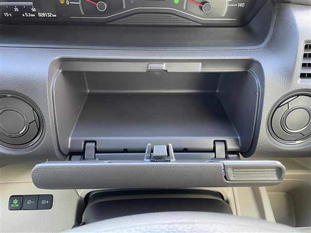 Ｎ－ＢＯＸ Ｇ・Ｌホンダセンシング　純正ディーラーＯＰナビ　ホンダセンシング　衝突被害軽減ブレーキ　横滑り防止装置　アダプティブクルーズコントロール　レーンキープアシスト　リアコーナーセンサー　バックカメラ　ビルトインＥＴＣ　ＥＣＯＮ（31枚目）