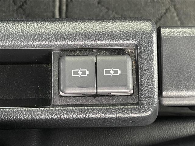 ヴォクシー S-Z 寒冷地仕様 純正ディスプレイオーディオ(ナビ機能付き) トヨタセーフティセンス プリクラッシュセーフティ 横滑り防止装置 レーダークルーズコントロール レーンキープアシスト パーキングアシスト BSM(34枚目)