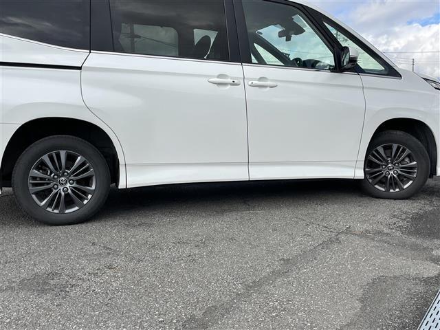 ヴォクシー S-Z 寒冷地仕様 純正ディスプレイオーディオ(ナビ機能付き) トヨタセーフティセンス プリクラッシュセーフティ 横滑り防止装置 レーダークルーズコントロール レーンキープアシスト パーキングアシスト BSM(39枚目)