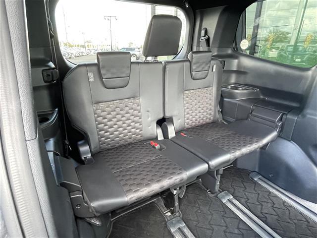 ヴォクシー S-Z 寒冷地仕様 純正ディスプレイオーディオ(ナビ機能付き) トヨタセーフティセンス プリクラッシュセーフティ 横滑り防止装置 レーダークルーズコントロール レーンキープアシスト クリアランスソナー BSM(13枚目)