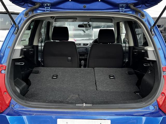 スイフト XG 純正メモリーナビ ETC 前席シートヒーター プッシュスタート スマートキー キセノンヘッドライト ヘッドライトレベライザー 電動格納ミラー 純正フロアマット ドアバイザー 社外エンジンスターター(15枚目)