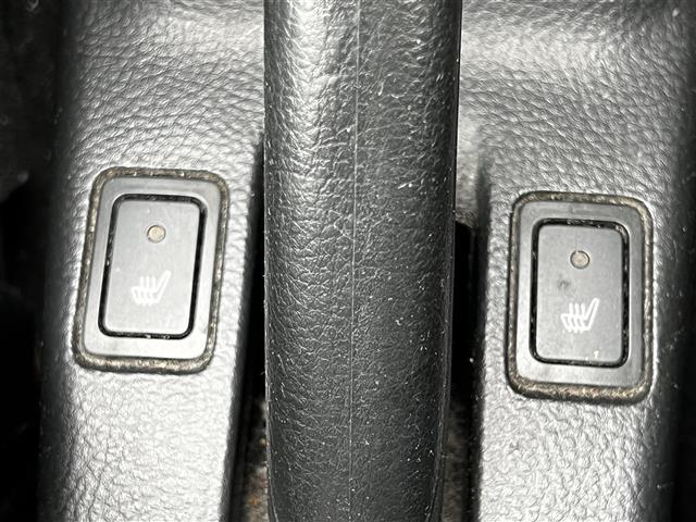 スイフト XG 純正メモリーナビ ETC 前席シートヒーター プッシュスタート スマートキー キセノンヘッドライト ヘッドライトレベライザー 電動格納ミラー 純正フロアマット ドアバイザー 社外エンジンスターター(24枚目)