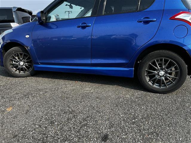 スイフト XG 純正メモリーナビ ETC 前席シートヒーター プッシュスタート スマートキー キセノンヘッドライト ヘッドライトレベライザー 電動格納ミラー 純正フロアマット ドアバイザー 社外エンジンスターター(31枚目)