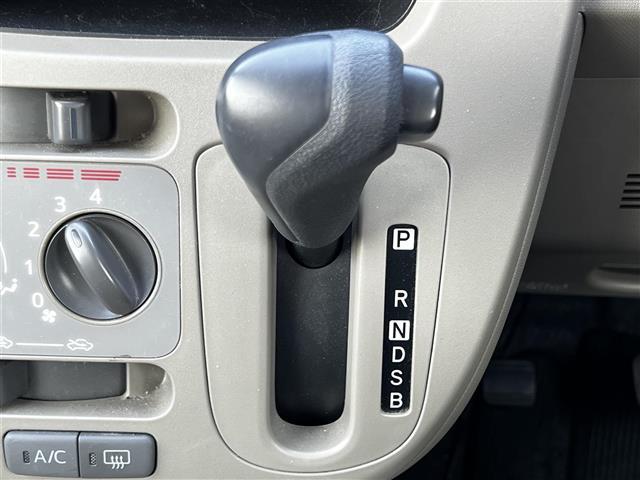 ムーヴ L SA 純正オーディオ 衝突被害軽減ブレーキ 横滑り防止装置 ドライブレコーダー アイドリングストップ リモコンキー ハロゲンヘッドライト ヘッドライトレベライザー 電動格納ミラー 純正フロアマット(19枚目)