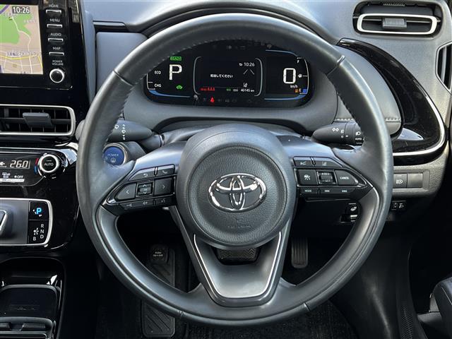 アクア Ｇ　純正メモリーナビ　トヨタセーフティセンス　衝突被害軽減ブレーキ　横滑り防止装置　レーダークルーズコントロール　レーンキープアシスト　クリアランスソナー　ブラインドスポットモニター　バックカメラ（8枚目）