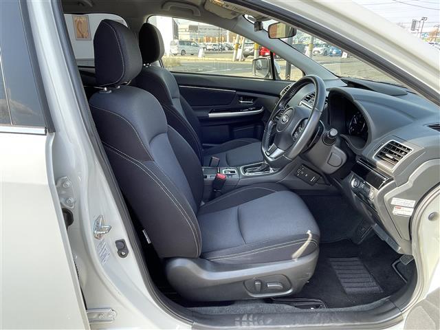 レヴォーグ 1.6GTアイサイト 社外メモリーナビ アイサイト 衝突被害軽減ブレーキ 横滑り防止装置 レーダークルーズコントロール レーンキープアシスト リアパーキングセンサー バックカメラ ETC ドライブレコーダー アイドリング(9枚目)