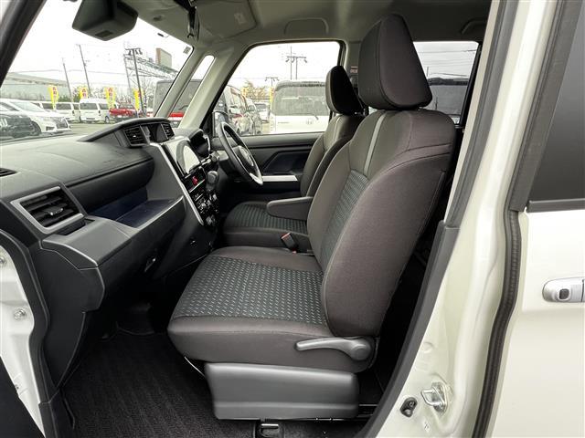 ルーミー カスタムＧ－Ｔ　寒冷地仕様　トヨタセーフティセンス　純正ディスプレイオーディオ　衝突被害軽減ブレーキ　横滑り防止装置　レーダークルーズコントロール　レーンキープアシスト　クリアランスソナー　バックカメラ（11枚目）