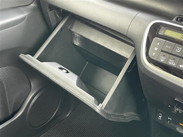 N-BOX G SSパッケージ 社外メモリーナビ シティブレーキアクティブシステム 横滑り防止装置 バックカメラ ビルトインETC ECONモード 両側パワースライドドア 前席シートヒーター ステアリングリモコン プッシュスタート(32枚目)