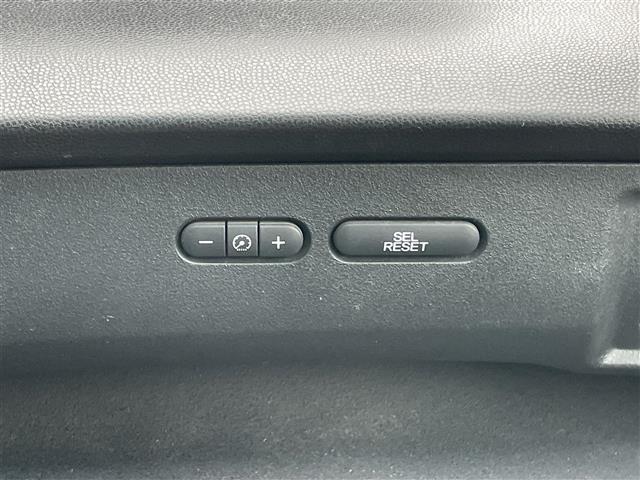 フリード フレックス エアロ ワンオーナー 純正ディーラーOPナビ バックカメラ 片側パワースライドドア ステアリングリモコン リモコンキー HIDヘッドライト 電動格納ミラー ウィンカーミラー 純正フロアマット 冬タイヤ積込(23枚目)