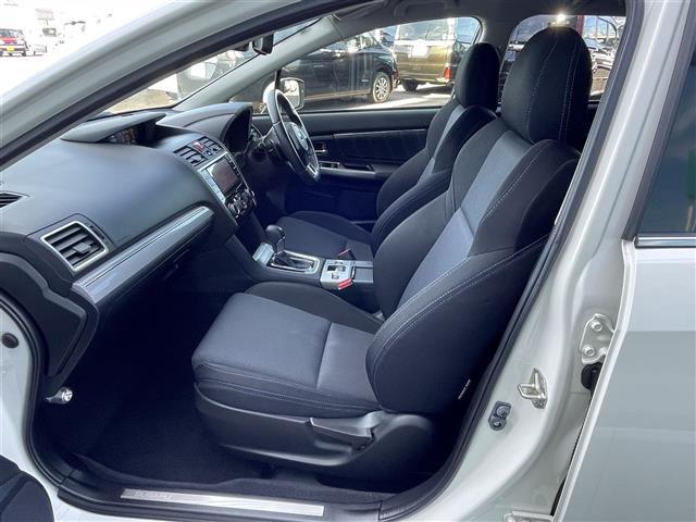 レヴォーグ 1.6GT-Sアイサイト プラウドエディション 純正ディーラーOPナビ アイサイト 衝突被害軽減ブレーキ 横滑り防止装置 レーダークルーズコントロール レーンキープアシスト ヒルスタートアシスト ブラインドスポットモニター バック/サイドカメラ(11枚目)