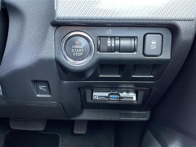 レヴォーグ 1.6GT-Sアイサイト プラウドエディション 純正ディーラーOPナビ アイサイト 衝突被害軽減ブレーキ 横滑り防止装置 レーダークルーズコントロール レーンキープアシスト ヒルスタートアシスト ブラインドスポットモニター バック/サイドカメラ(23枚目)