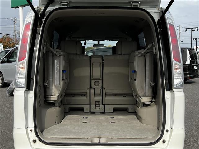 セレナ 20G 純正HDDナビ 横滑り防止装置 クルーズコントロール バックカメラ ビルトインETC ドライブレコーダー アイドリングストップ ECOMODE 両側パワースライドドア 革巻きステアリング スマートキー(18枚目)