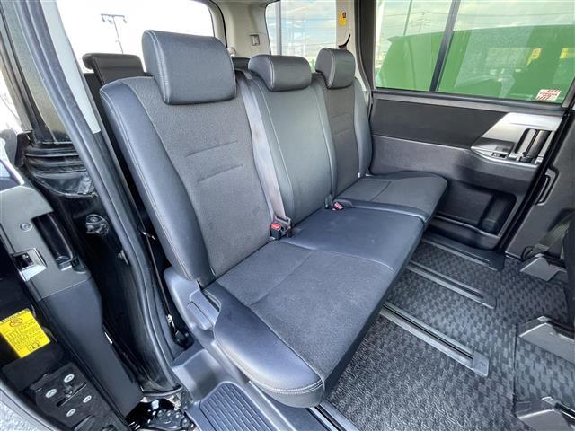 ヴォクシー ZS 煌III ワンオーナー 寒冷地仕様 純正ディーラーOPナビ バックカメラ ワイパーデアイサー センターデフロック 両側パワースライドドア ハーフレザーシート 革巻きステアリング ステアリングリモコン HID(10枚目)