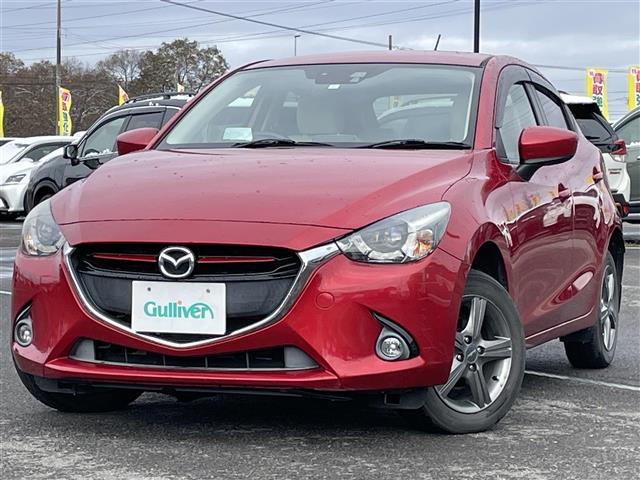 デミオ XDツーリング Lパッケージ 純正メモリーナビ 衝突被害軽減ブレーキ 横滑り防止装置 クルーズコントロール ビルトインETC アイドリングストップ ハーフレザーシート 革巻きステアリング ステアリングリモコン パドルシフト(6枚目)