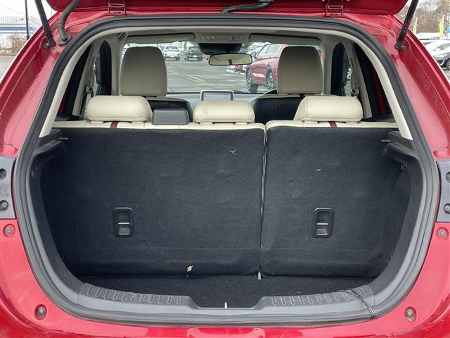 デミオ XDツーリング Lパッケージ 純正メモリーナビ 衝突被害軽減ブレーキ 横滑り防止装置 クルーズコントロール ビルトインETC アイドリングストップ ハーフレザーシート 革巻きステアリング ステアリングリモコン パドルシフト(13枚目)