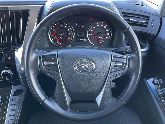 アルファード 2.5S 社外SDナビ 社外フリップダウンモニター トヨタセーフティセンス 衝突被害軽減ブレーキ 横滑り防止装置 レーダークルーズコントロール レーンキープアシスト クリアランスソナー バックカメラ(8枚目)