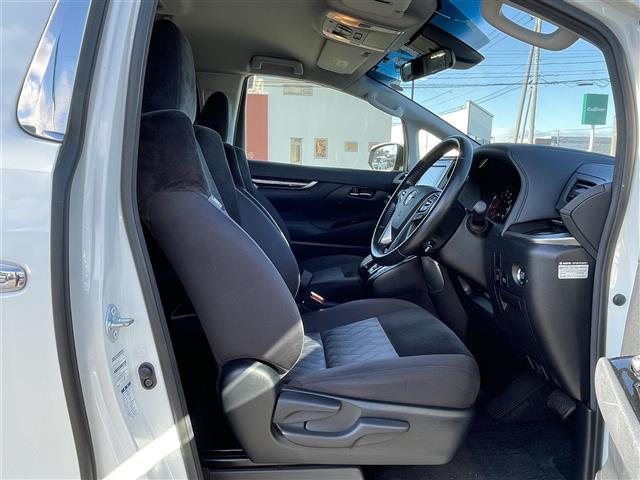 アルファード 2.5S 社外SDナビ 社外フリップダウンモニター トヨタセーフティセンス 衝突被害軽減ブレーキ 横滑り防止装置 レーダークルーズコントロール レーンキープアシスト クリアランスソナー バックカメラ(9枚目)