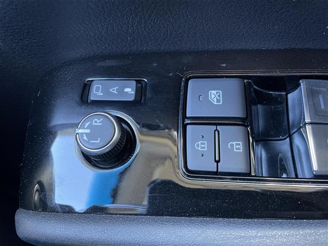 アルファード 2.5S 社外SDナビ 社外フリップダウンモニター トヨタセーフティセンス 衝突被害軽減ブレーキ 横滑り防止装置 レーダークルーズコントロール レーンキープアシスト クリアランスソナー バックカメラ(36枚目)