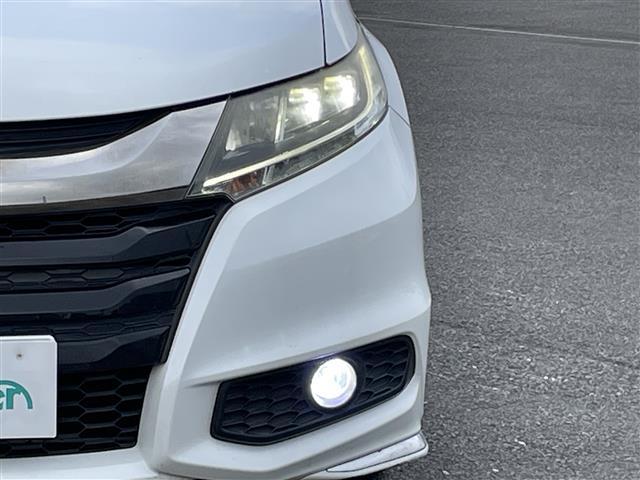 オデッセイ アブソルート・20thアニバーサリー 社外メモリーナビ 社外フリップダウンモニター 衝突被害軽減ブレーキ 横滑り防止装置 クルーズコントロール ビルトインETC アイドリングストップ 両側パワースライドドア D席パワーシート オットマン(40枚目)