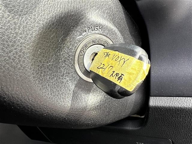 ヴォクシー Ｘ　Ｃパッケージ　寒冷地仕様　純正ＳＤナビ　横滑り防止装置　バックカメラ　ビルトインＥＴＣ　ドライブレコーダー　ワイパーデアイサー　ＥＶＭＯＤＥ　ＥＣＯＭＯＤＥ　ＰＷＲＭＯＤＥ　片側パワースライドドア　ＭＴモード付ＡＴ（25枚目）