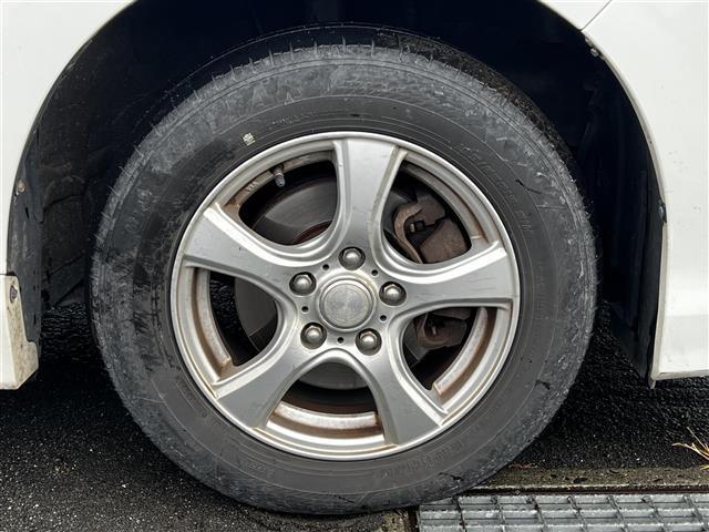 ヴォクシー Ｘ　Ｃパッケージ　寒冷地仕様　純正ＳＤナビ　横滑り防止装置　バックカメラ　ビルトインＥＴＣ　ドライブレコーダー　ワイパーデアイサー　ＥＶＭＯＤＥ　ＥＣＯＭＯＤＥ　ＰＷＲＭＯＤＥ　片側パワースライドドア　ＭＴモード付ＡＴ（40枚目）