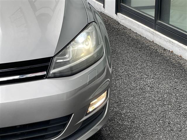 ゴルフ ＴＳＩコンフォートラインブルーモーションテクノロジー　純正メーカーナビ　クルーズコントロール　バックカメラ　ビルトインＥＴＣ　ドライブレコーダー　アイドリングストップ　ステアリングリモコン　パドルシフト　電動パーキング　オートブレーキホールド　ＨＩＤ（39枚目）