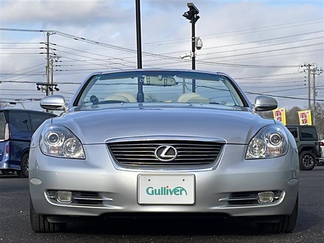 ＳＣ ＳＣ４３０　純正ナビ【ＣＤ／ＭＤ／ＡＵＸ／ＴＶ】マークレビンソン／バックカメラ／レザーシート／前席シートヒーター／前席パワーシート／シートメモリ／ＬＥＤ／フォグランプ／オートライト／エアサス【カズサス】（2枚目）