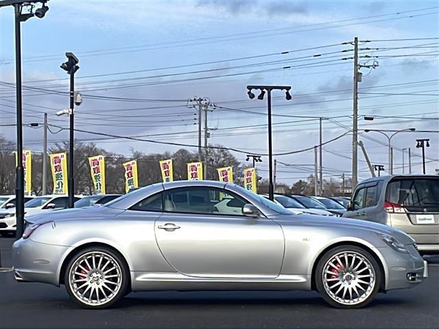 ＳＣ ＳＣ４３０　純正ナビ【ＣＤ／ＭＤ／ＡＵＸ／ＴＶ】マークレビンソン／バックカメラ／レザーシート／前席シートヒーター／前席パワーシート／シートメモリ／ＬＥＤ／フォグランプ／オートライト／エアサス【カズサス】（4枚目）