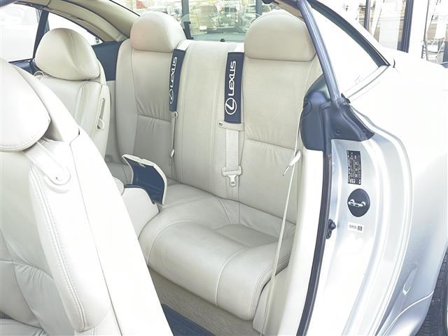 ＳＣ ＳＣ４３０　純正ナビ【ＣＤ／ＭＤ／ＡＵＸ／ＴＶ】マークレビンソン／バックカメラ／レザーシート／前席シートヒーター／前席パワーシート／シートメモリ／ＬＥＤ／フォグランプ／オートライト／エアサス【カズサス】（15枚目）