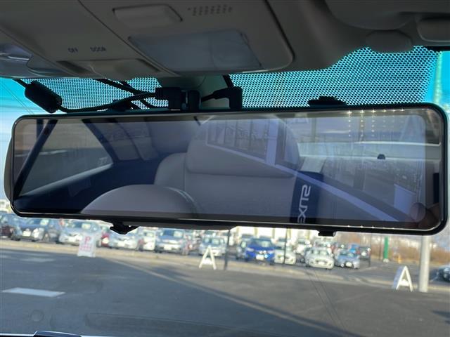 ＳＣ ＳＣ４３０　純正ナビ【ＣＤ／ＭＤ／ＡＵＸ／ＴＶ】マークレビンソン／バックカメラ／レザーシート／前席シートヒーター／前席パワーシート／シートメモリ／ＬＥＤ／フォグランプ／オートライト／エアサス【カズサス】（24枚目）