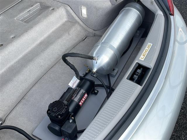 ＳＣ ＳＣ４３０　純正ナビ【ＣＤ／ＭＤ／ＡＵＸ／ＴＶ】マークレビンソン／バックカメラ／レザーシート／前席シートヒーター／前席パワーシート／シートメモリ／ＬＥＤ／フォグランプ／オートライト／エアサス【カズサス】（32枚目）