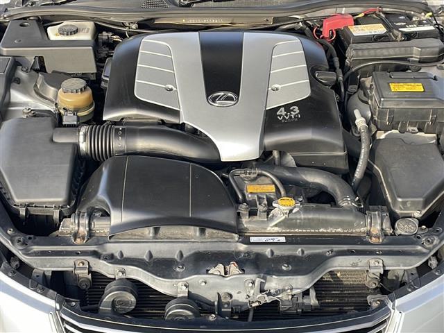 ＳＣ ＳＣ４３０　純正ナビ【ＣＤ／ＭＤ／ＡＵＸ／ＴＶ】マークレビンソン／バックカメラ／レザーシート／前席シートヒーター／前席パワーシート／シートメモリ／ＬＥＤ／フォグランプ／オートライト／エアサス【カズサス】（34枚目）